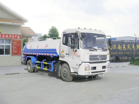 東風天錦10噸位國四灑水車